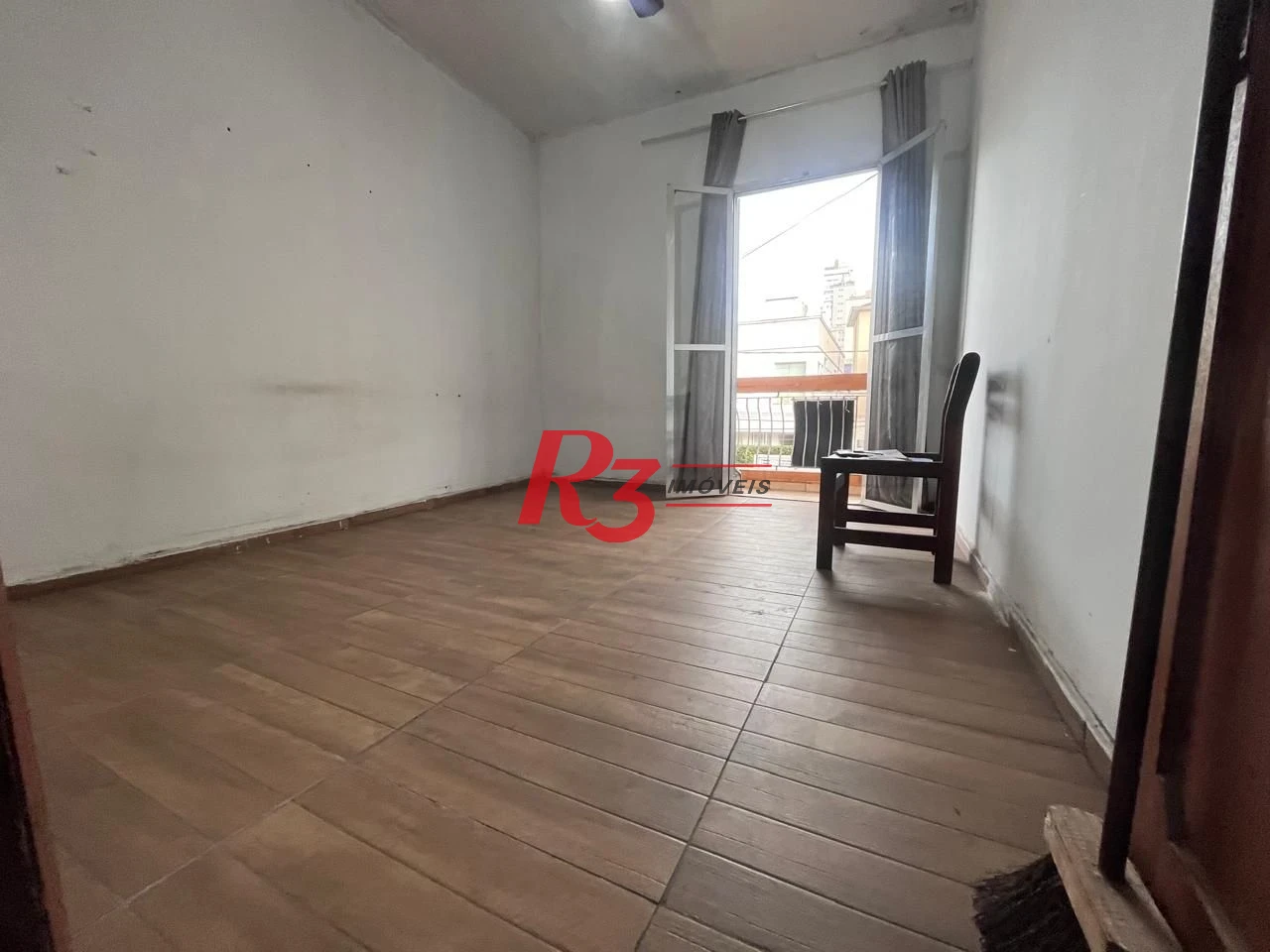 Apartamento com 3 dormitórios à venda, 144 m² por R$ 620.000,00 - Boqueirão - Santos/SP