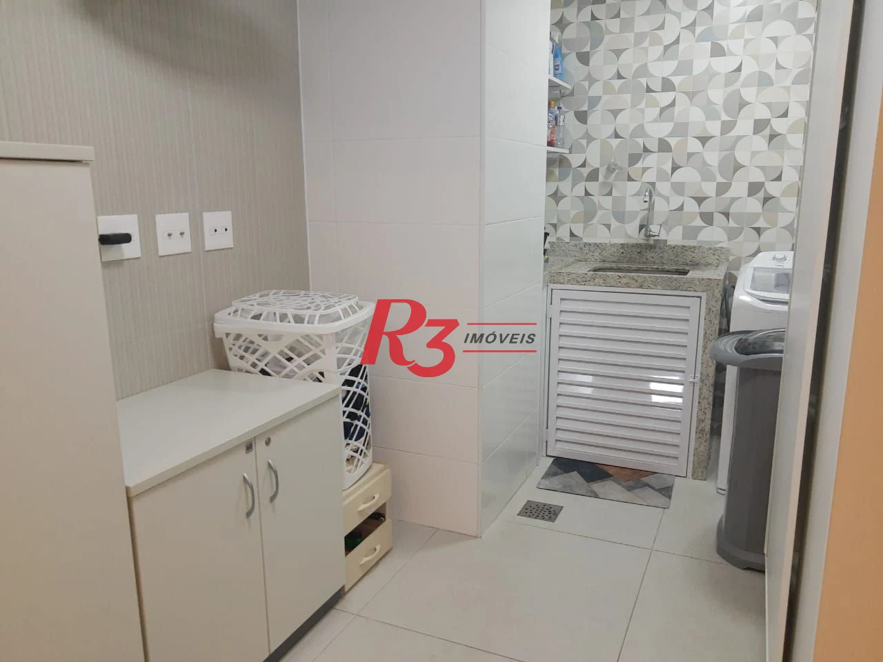 Apartamento à venda, 132 m² por R$ 2.100.000,00 - Pompéia - Santos/SP