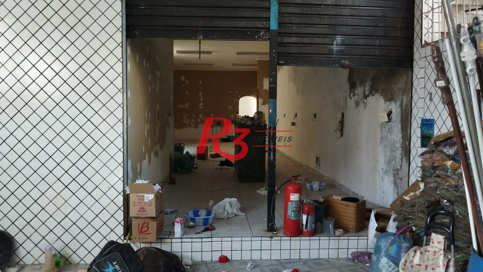 Casa para alugar, 320 m² por R$ 25.579,00/mês - Encruzilhada - Santos/SP