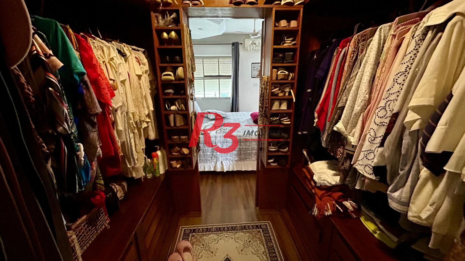 Apartamento com 3 dormitórios à venda, 182 m² por R$ 1.250.000,00 - Boqueirão - Santos/SP