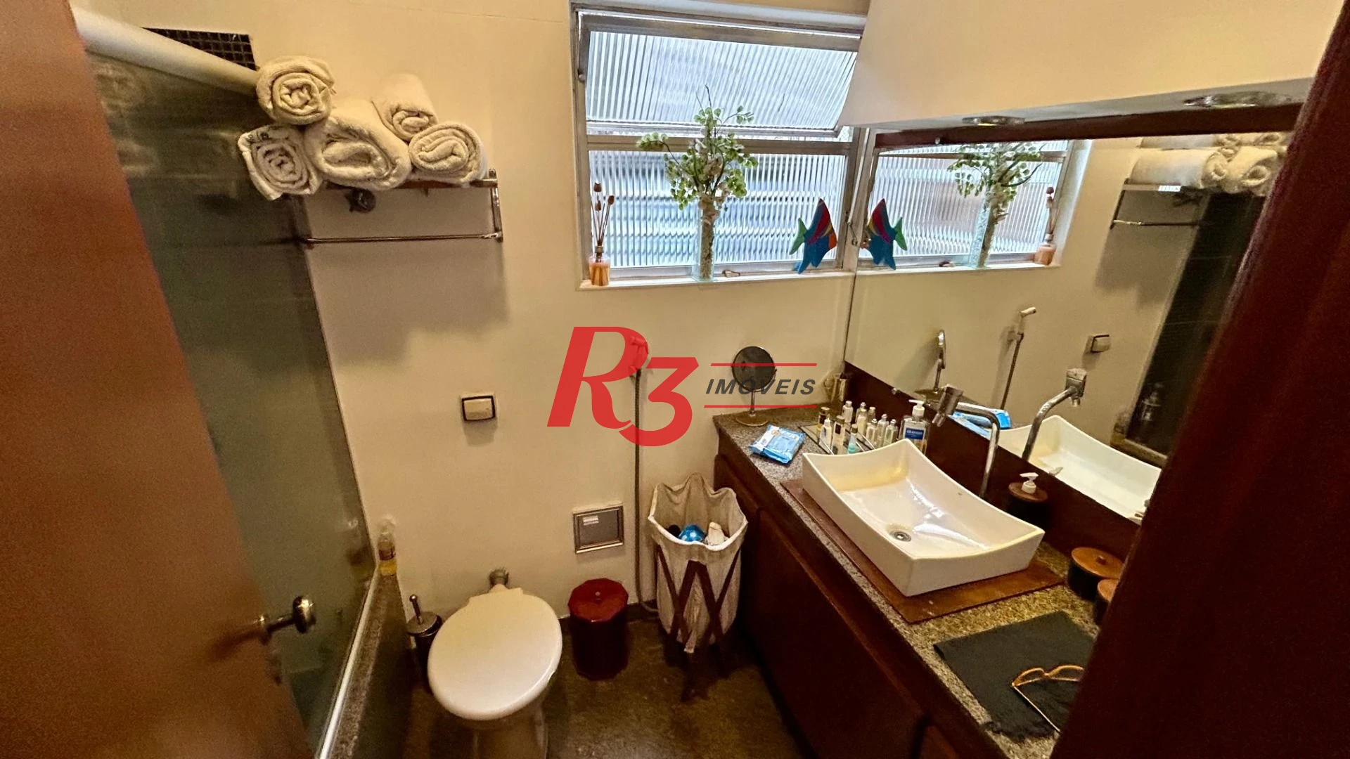 Apartamento com 3 dormitórios à venda, 182 m² por R$ 1.250.000,00 - Boqueirão - Santos/SP