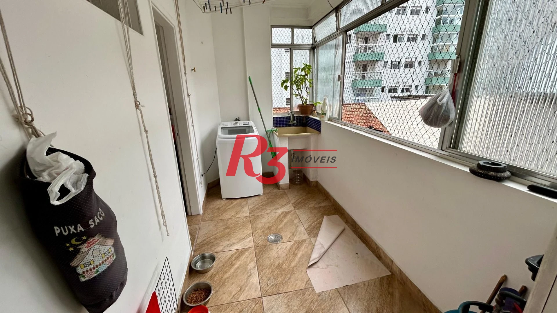 Apartamento com 3 dormitórios à venda, 182 m² por R$ 1.250.000,00 - Boqueirão - Santos/SP