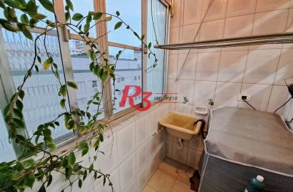 Apartamento com 2 dormitórios à venda, 73 m² por R$ 795.000,00 - Gonzaga - Santos/SP