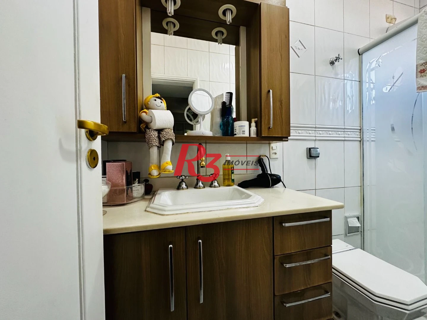 Cobertura com 4 dormitórios à venda, 242 m² por R$ 1.390.000,00 - Gonzaga - Santos/SP
