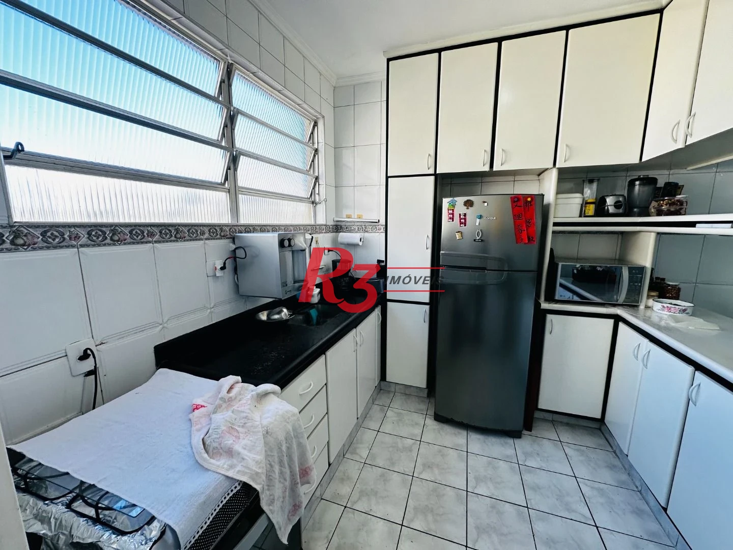 Cobertura com 4 dormitórios à venda, 242 m² por R$ 1.390.000,00 - Gonzaga - Santos/SP