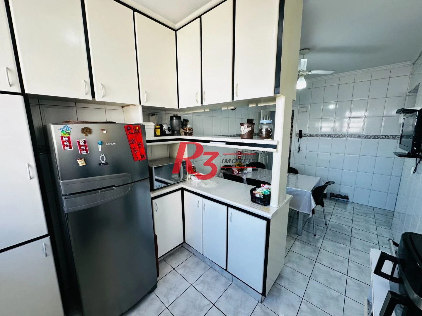 Cobertura com 4 dormitórios à venda, 242 m² por R$ 1.390.000,00 - Gonzaga - Santos/SP