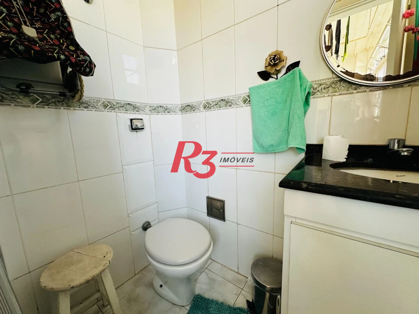 Cobertura com 4 dormitórios à venda, 242 m² por R$ 1.390.000,00 - Gonzaga - Santos/SP