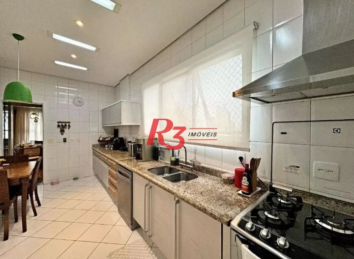 Apartamento com 3 dormitórios à venda, 188 m² por R$ 2.200.000,00 - Boqueirão - Santos/SP