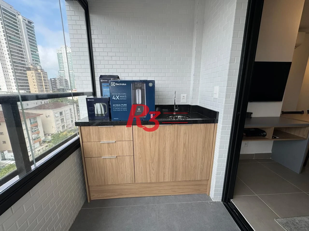Apartamento com 1 suíte + lavabo -  à venda, 59 m² por R$ 890.000,00 - Ponta da Praia - Santos/SP