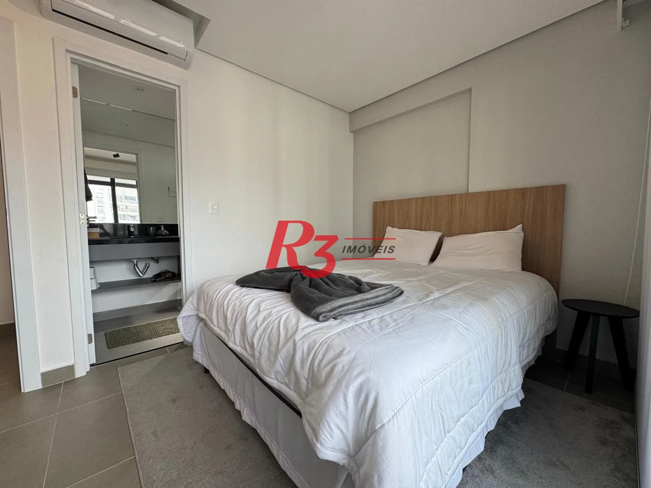 Apartamento com 1 suíte + lavabo -  à venda, 59 m² por R$ 890.000,00 - Ponta da Praia - Santos/SP