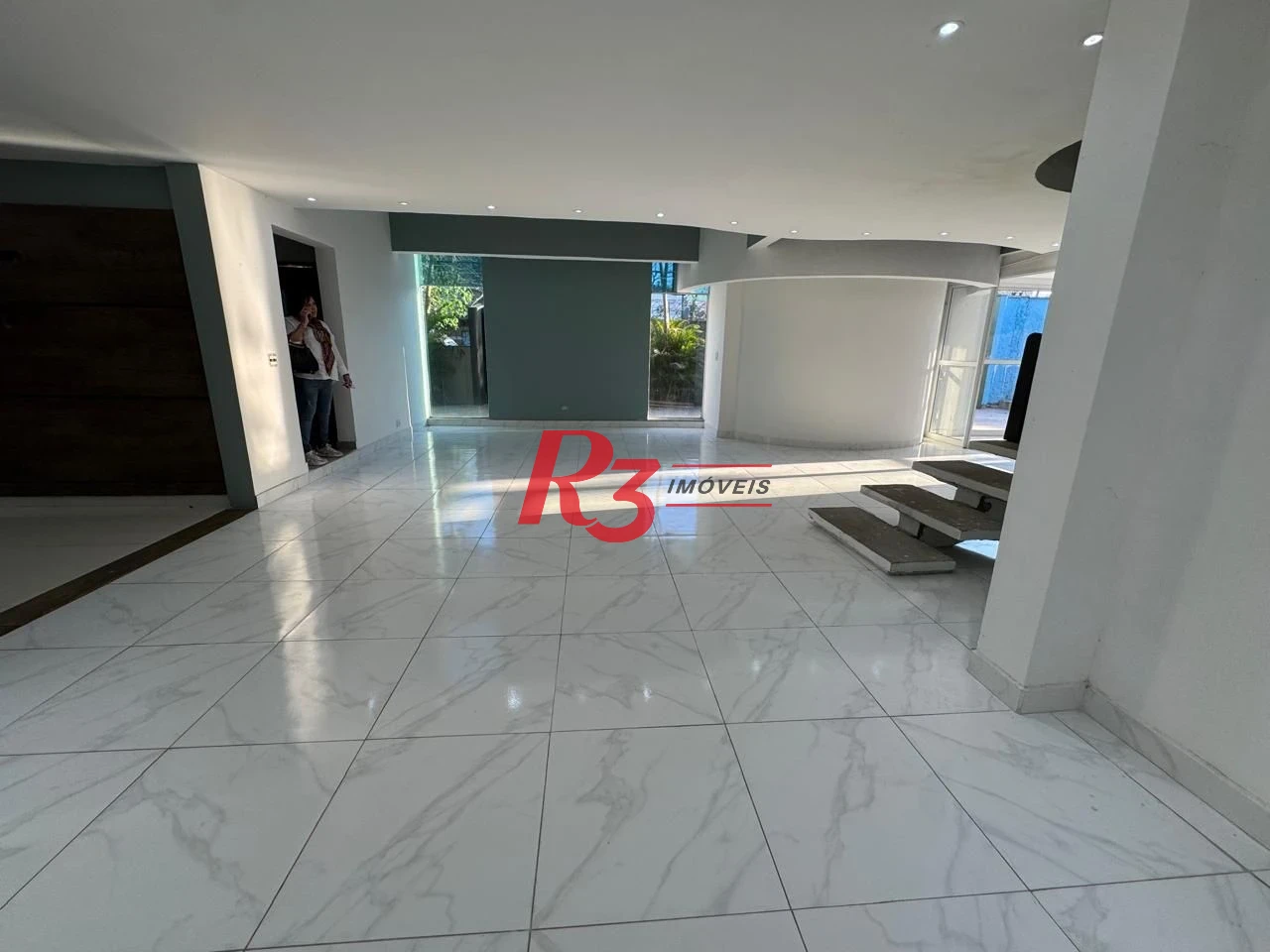 Sobrado com 3 dormitórios para alugar, 495 m² por R$ 15.000,00/mês - Estuário - Santos/SP