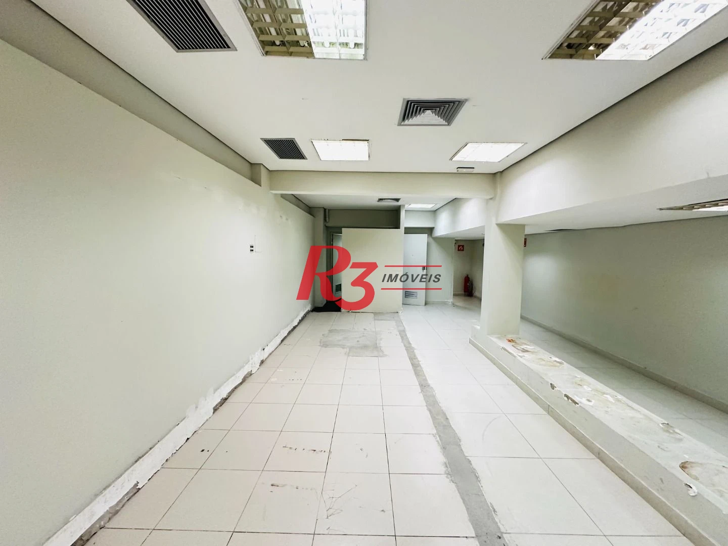 Loja para alugar, 492 m² por R$ 38.000,00/mês - Boqueirão - Santos/SP