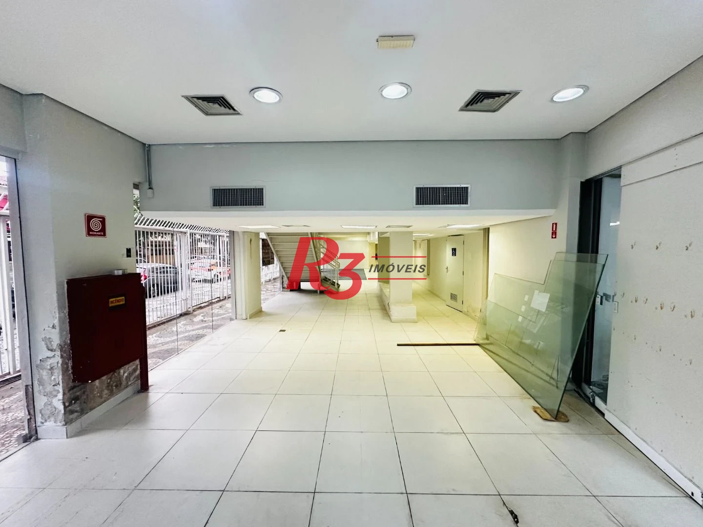 Loja para alugar, 492 m² por R$ 38.000,00/mês - Boqueirão - Santos/SP