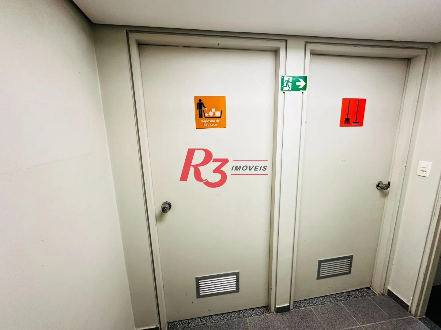 Loja para alugar, 492 m² por R$ 38.000,00/mês - Boqueirão - Santos/SP