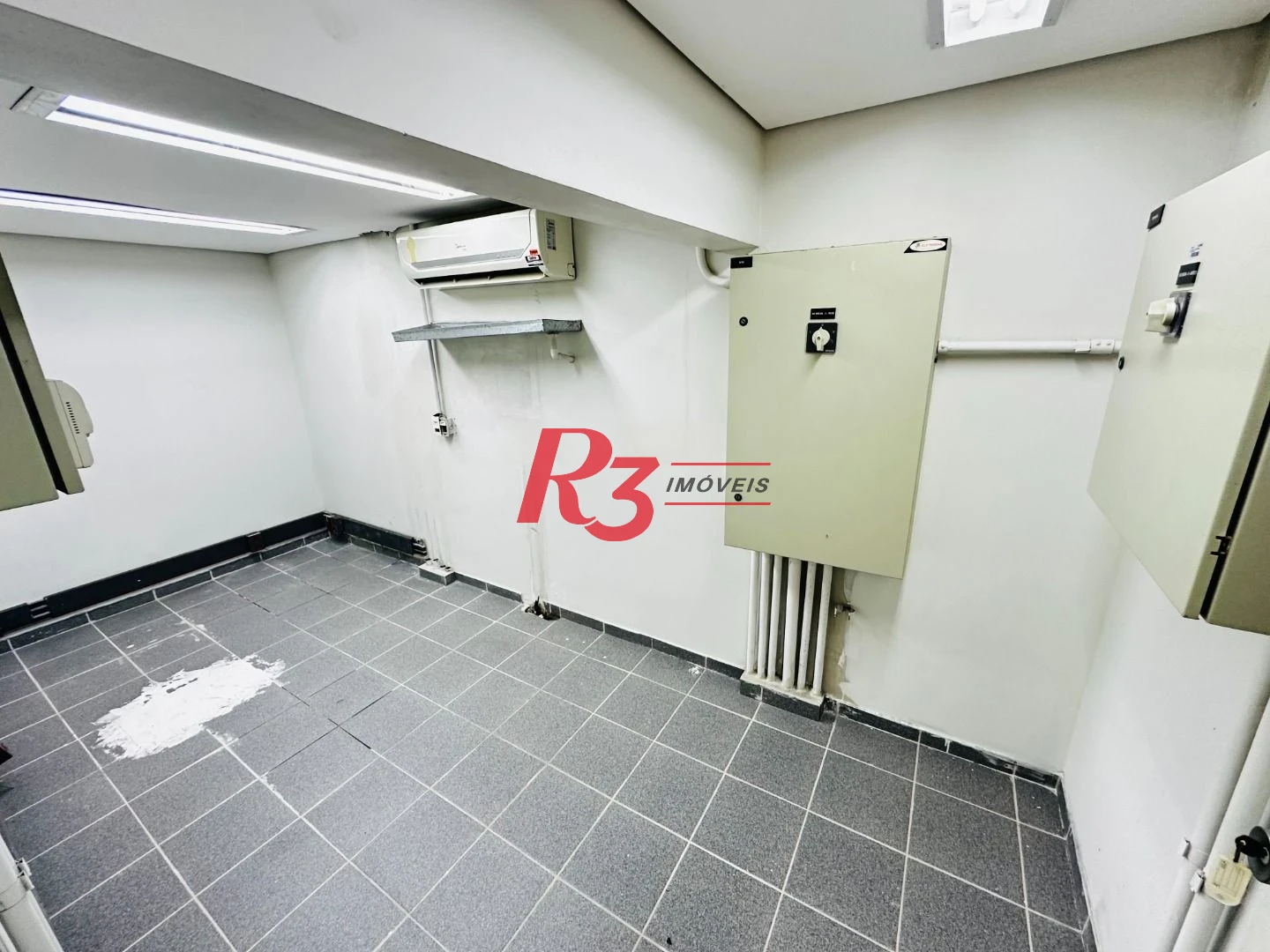 Loja para alugar, 492 m² por R$ 38.000,00/mês - Boqueirão - Santos/SP