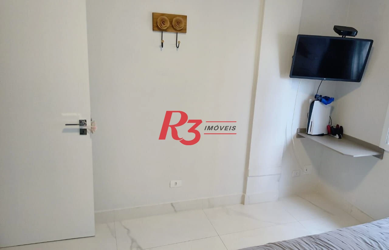 Apartamento com 3 dormitórios à venda, 126 m² por R$ 720.000,00 - Gonzaga - Santos/SP