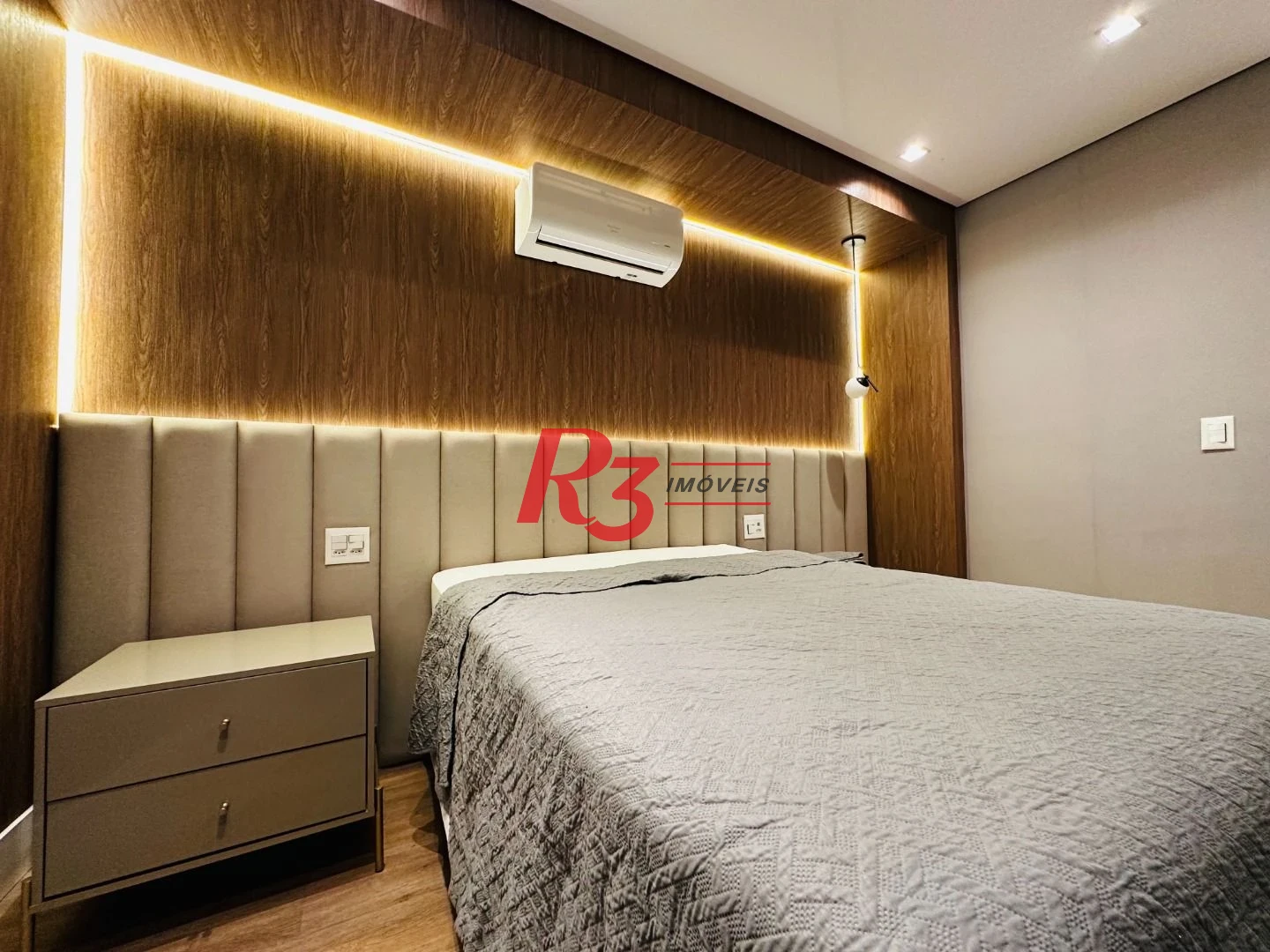 Apartamento à venda, 76 m² por R$ 880.000,00 - Marapé - Santos/SP