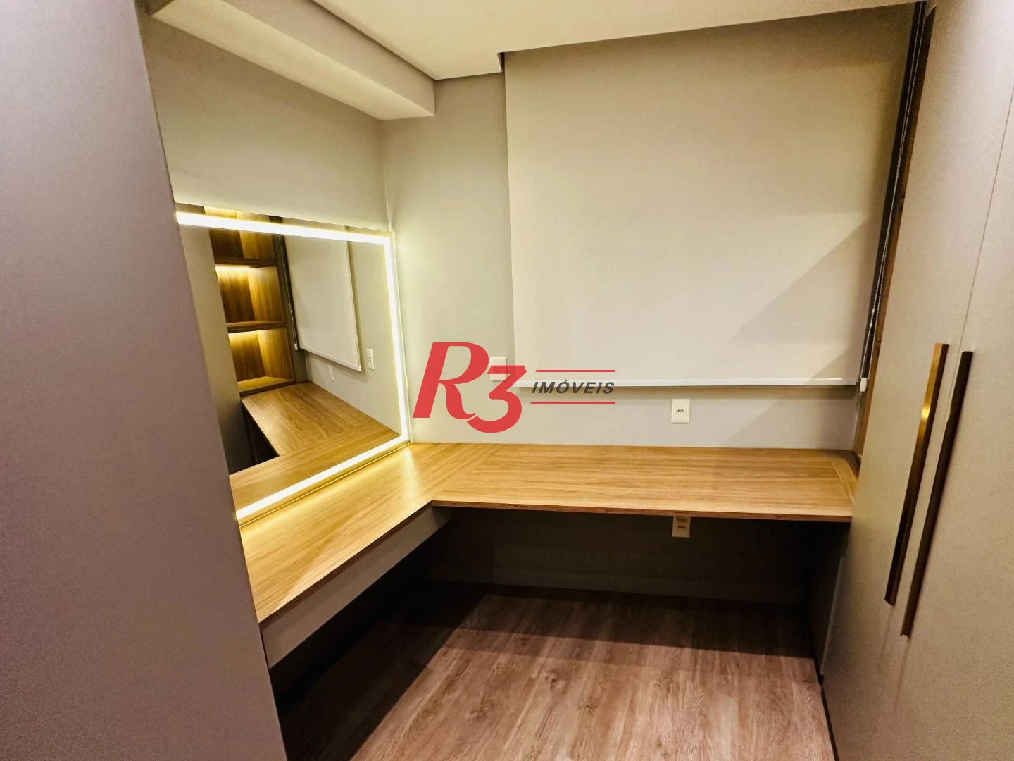 Apartamento à venda, 76 m² por R$ 880.000,00 - Marapé - Santos/SP