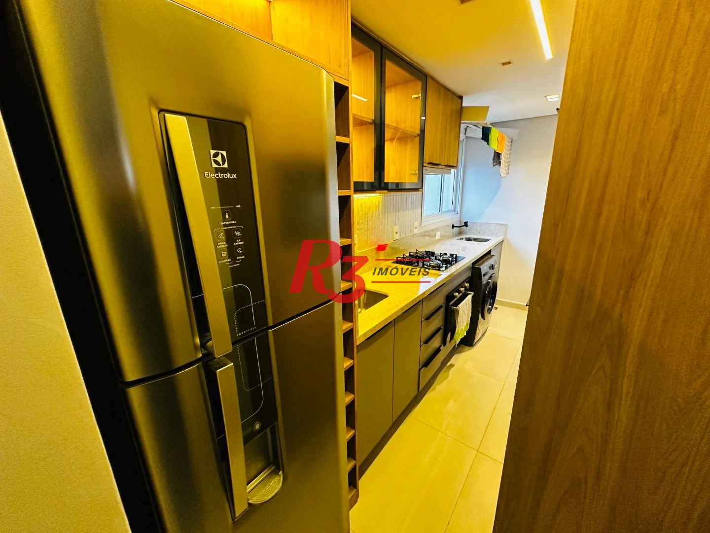Apartamento à venda, 76 m² por R$ 880.000,00 - Marapé - Santos/SP