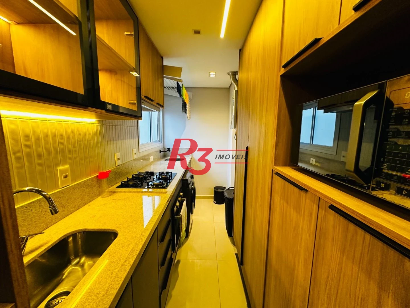 Apartamento à venda, 76 m² por R$ 880.000,00 - Marapé - Santos/SP