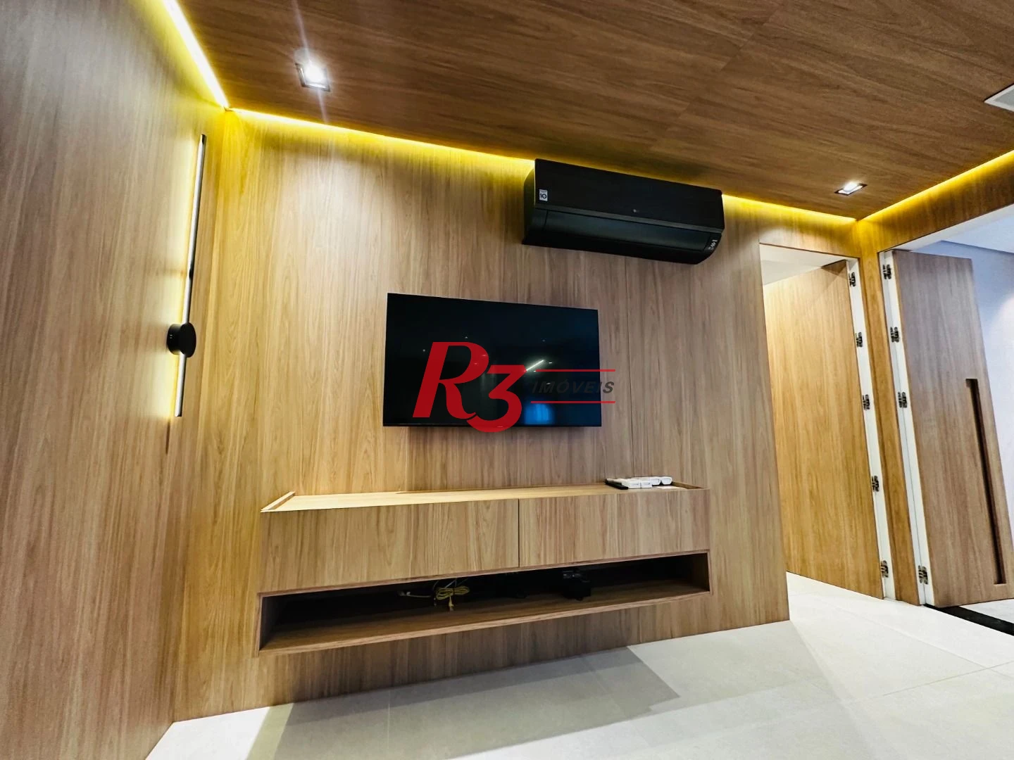 Apartamento à venda, 76 m² por R$ 880.000,00 - Marapé - Santos/SP