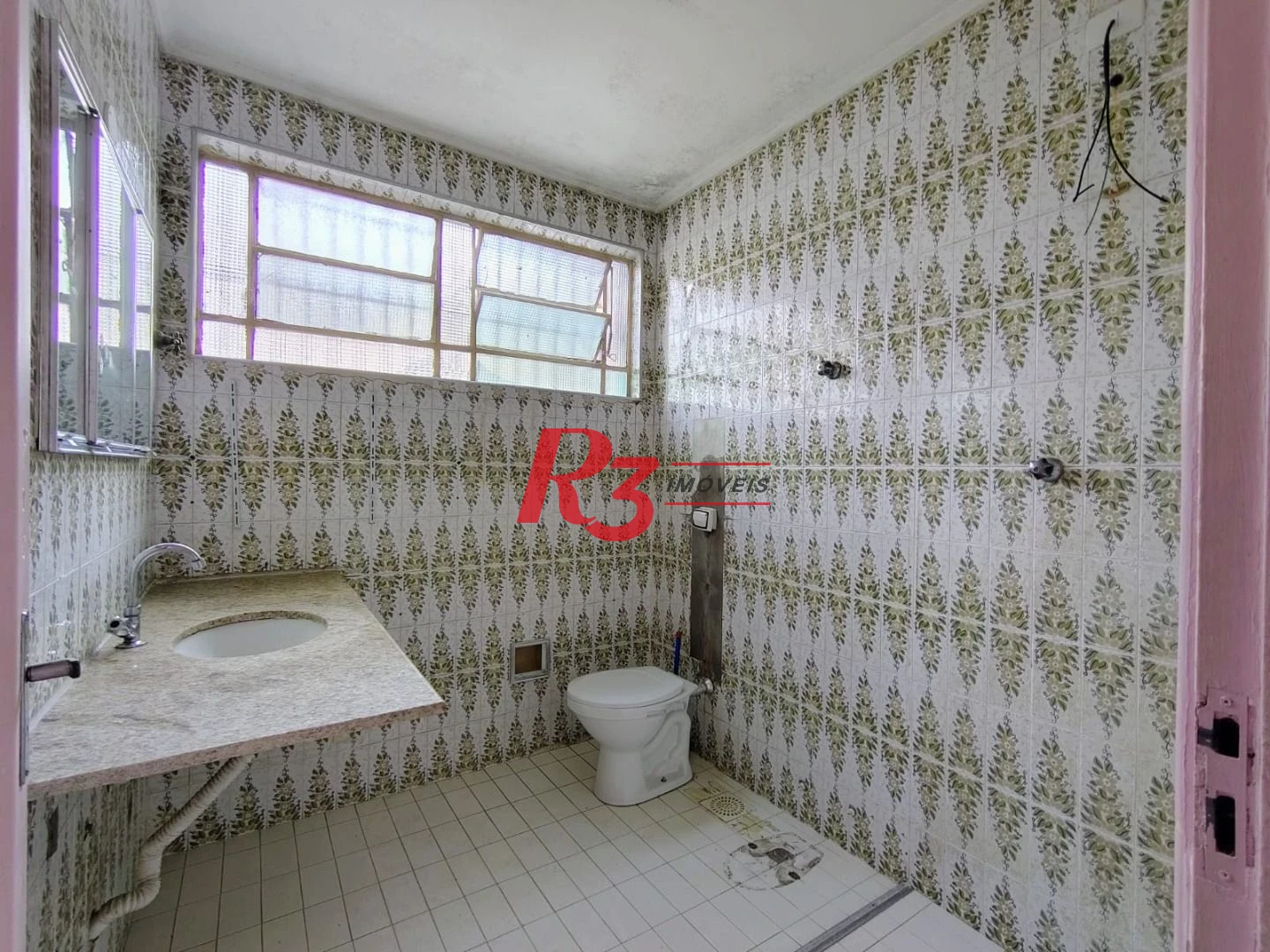 Casa, 232 m² - venda por R$ 4.260.000,00 ou aluguel por R$ 20.000,00/mês - Embaré - Santos/SP