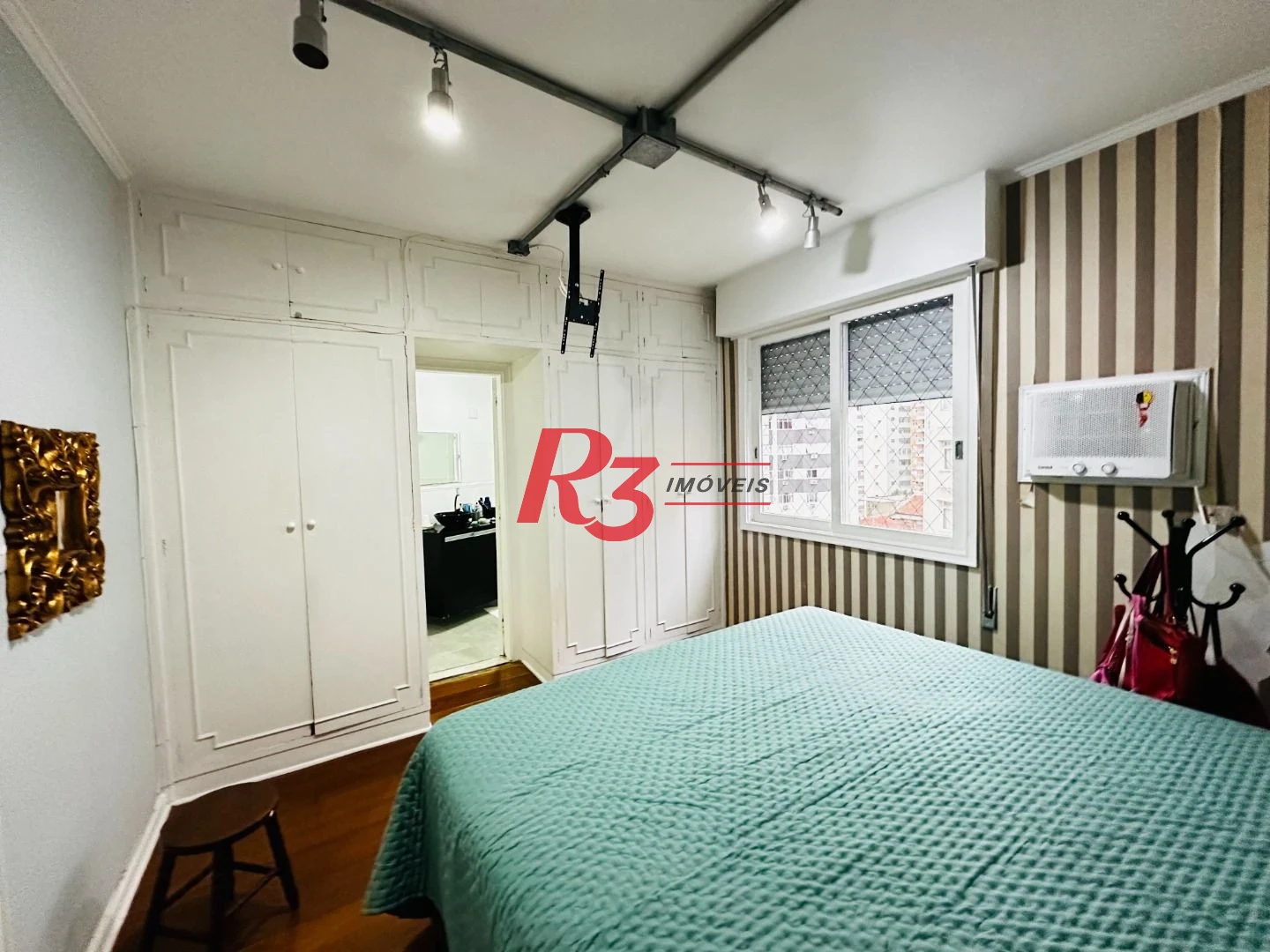 Apartamento à venda, 158 m² por R$ 1.040.000,00 - Gonzaga - Santos/SP