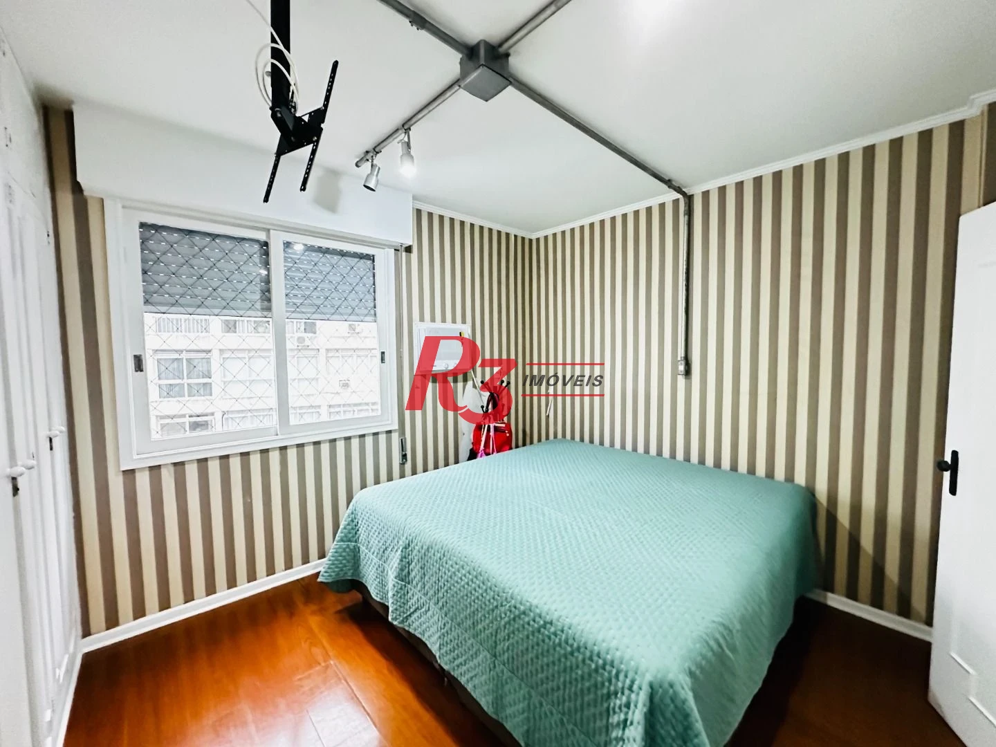 Apartamento à venda, 158 m² por R$ 1.040.000,00 - Gonzaga - Santos/SP