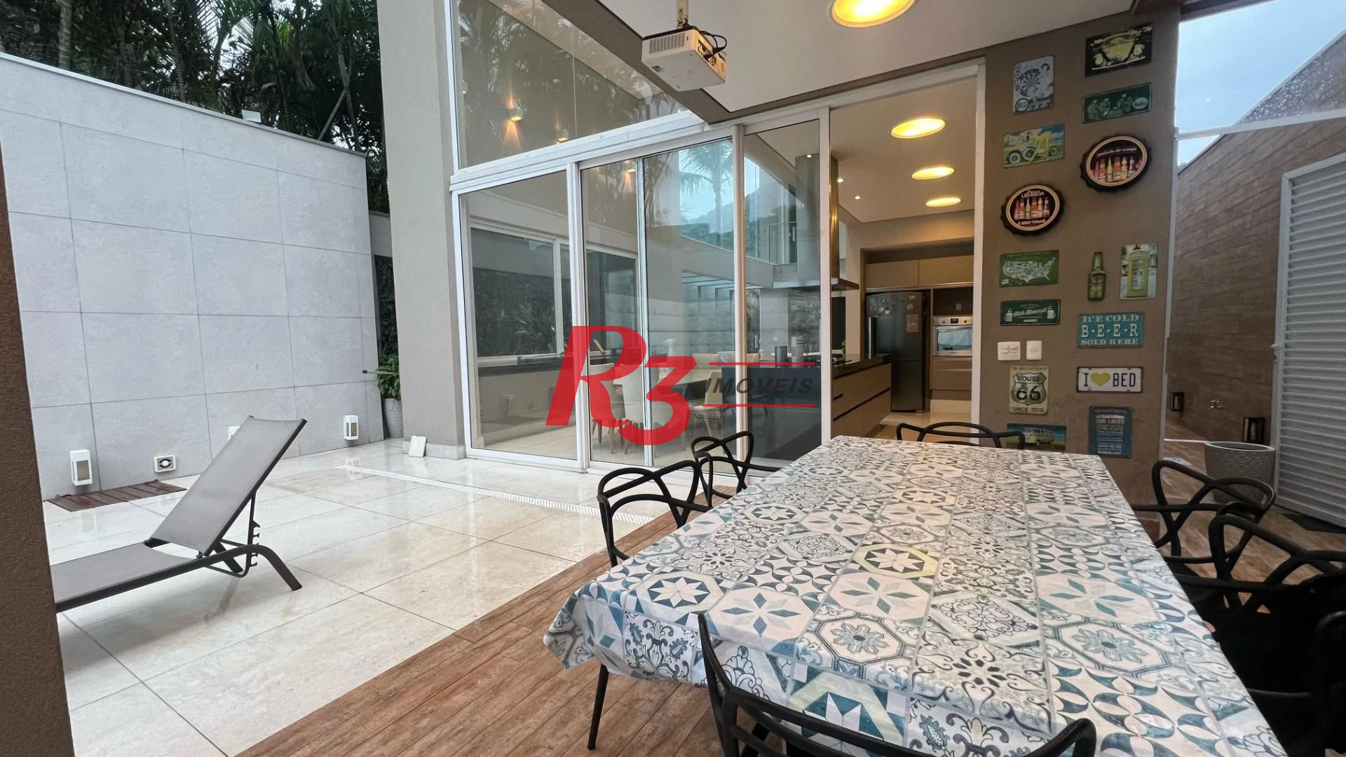Casa com 4 dormitórios, 400 m² - venda por R$ 3.500.000,00 ou aluguel por R$ 15.000,00/mês - Jardim Guaiuba - Guarujá/SP