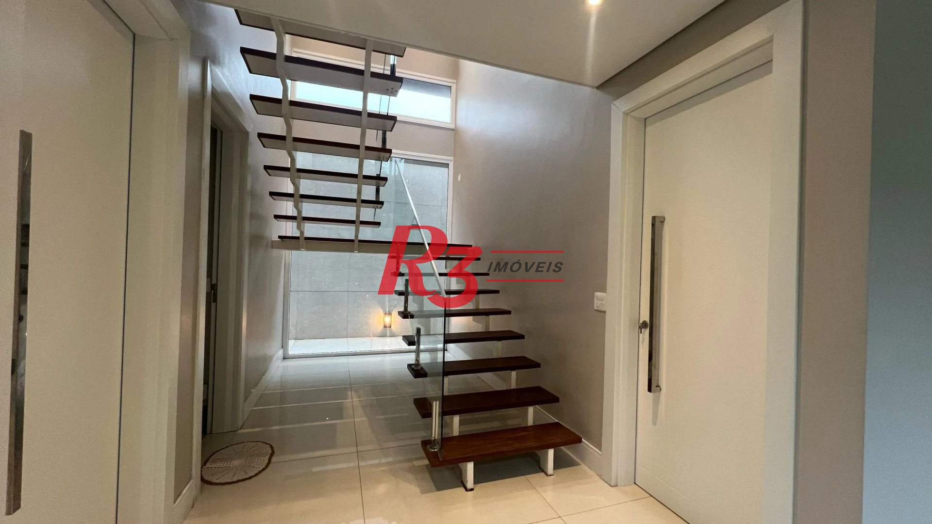 Casa com 4 dormitórios, 400 m² - venda por R$ 3.500.000,00 ou aluguel por R$ 15.000,00/mês - Jardim Guaiuba - Guarujá/SP