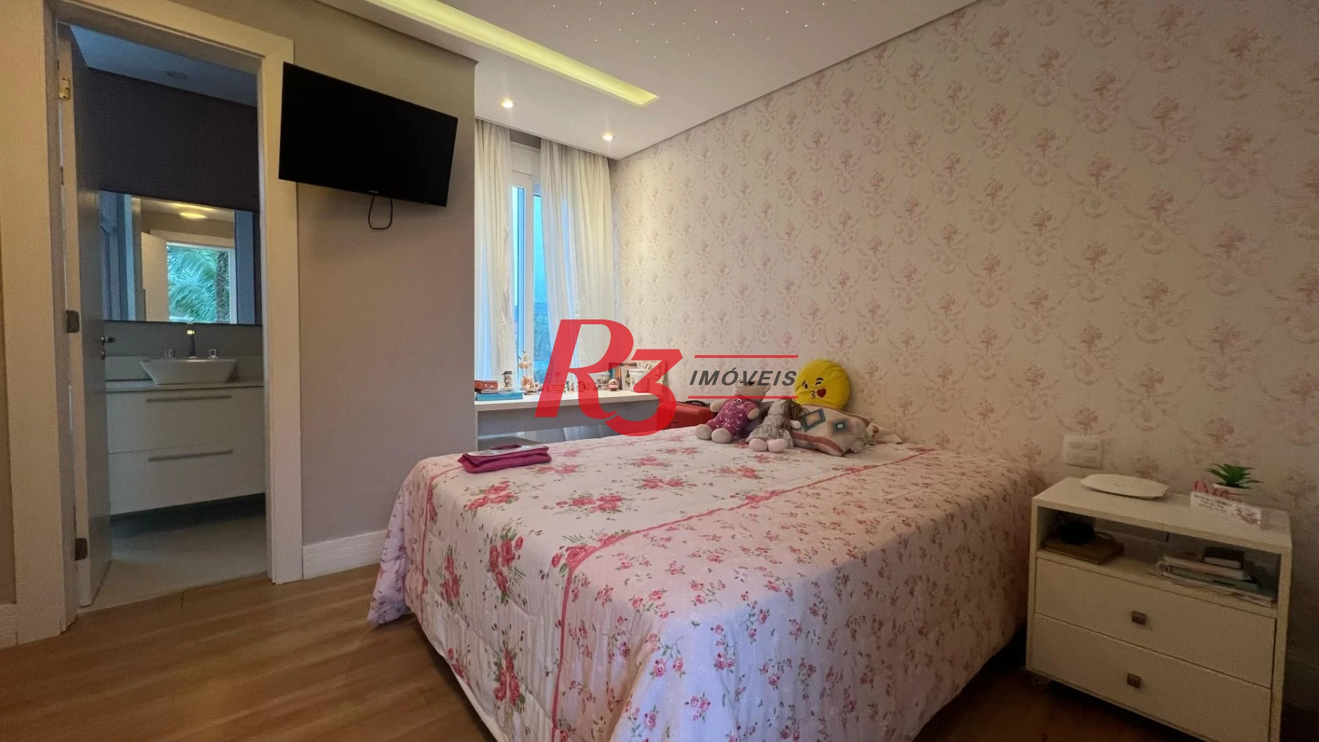 Casa com 4 dormitórios, 400 m² - venda por R$ 3.500.000,00 ou aluguel por R$ 15.000,00/mês - Jardim Guaiuba - Guarujá/SP