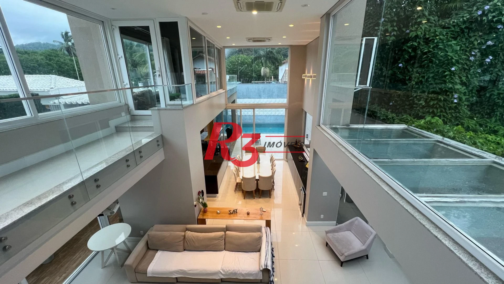 Casa com 4 dormitórios, 400 m² - venda por R$ 3.500.000,00 ou aluguel por R$ 15.000,00/mês - Jardim Guaiuba - Guarujá/SP