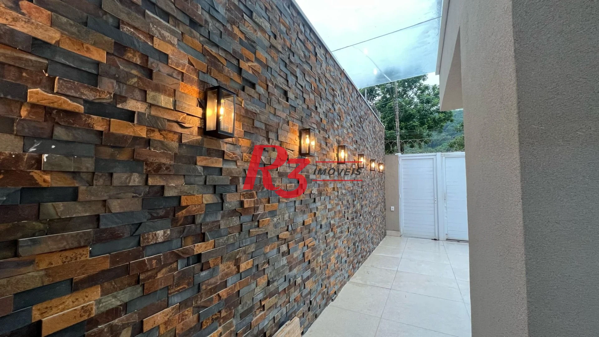 Casa com 4 dormitórios, 400 m² - venda por R$ 3.500.000,00 ou aluguel por R$ 15.000,00/mês - Jardim Guaiuba - Guarujá/SP