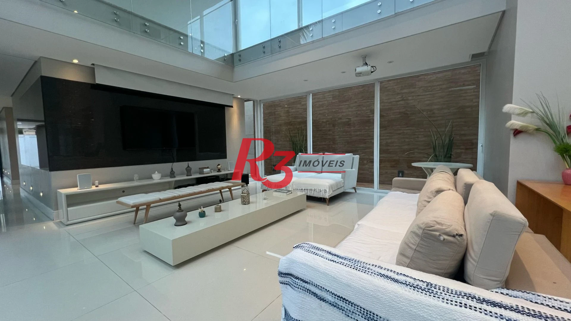 Casa com 4 dormitórios, 400 m² - venda por R$ 3.500.000,00 ou aluguel por R$ 15.000,00/mês - Jardim Guaiuba - Guarujá/SP