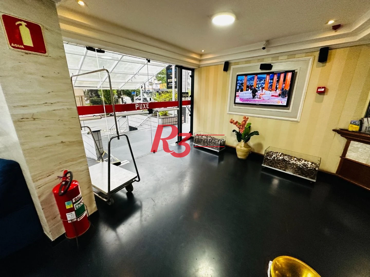 Flat à venda, 41 m² por R$ 270.000,00 - Gonzaga - Santos/SP