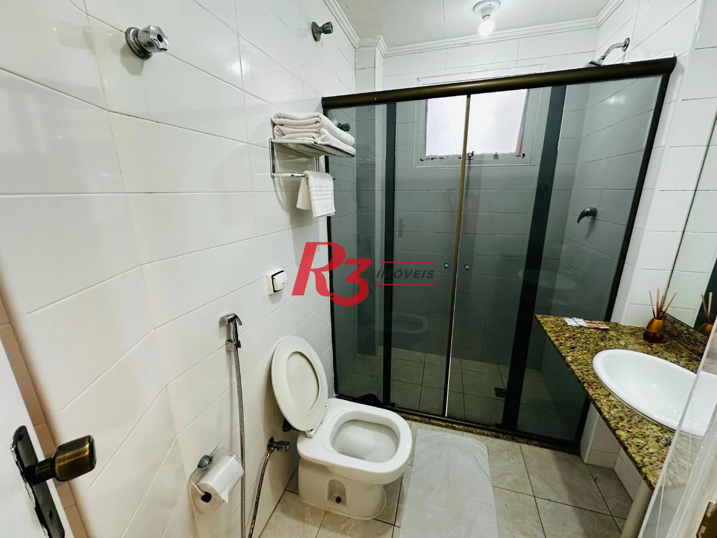 Flat à venda, 41 m² por R$ 270.000,00 - Gonzaga - Santos/SP