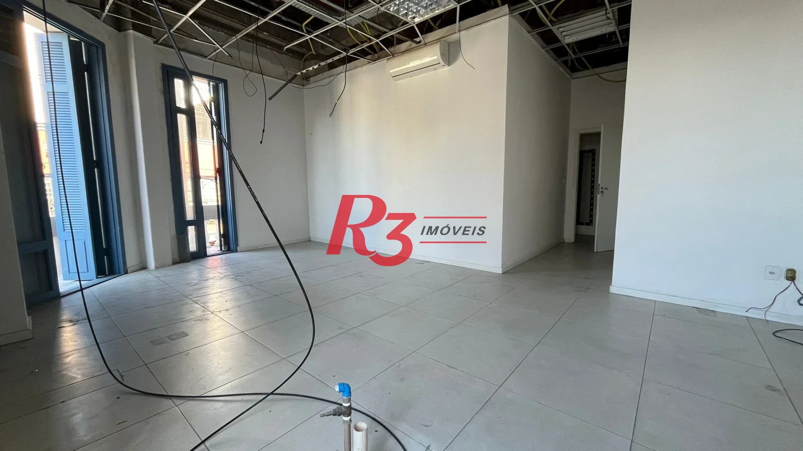 Loja para alugar, 272 m² por R$ 18.000,01/mês - Centro - Santos/SP