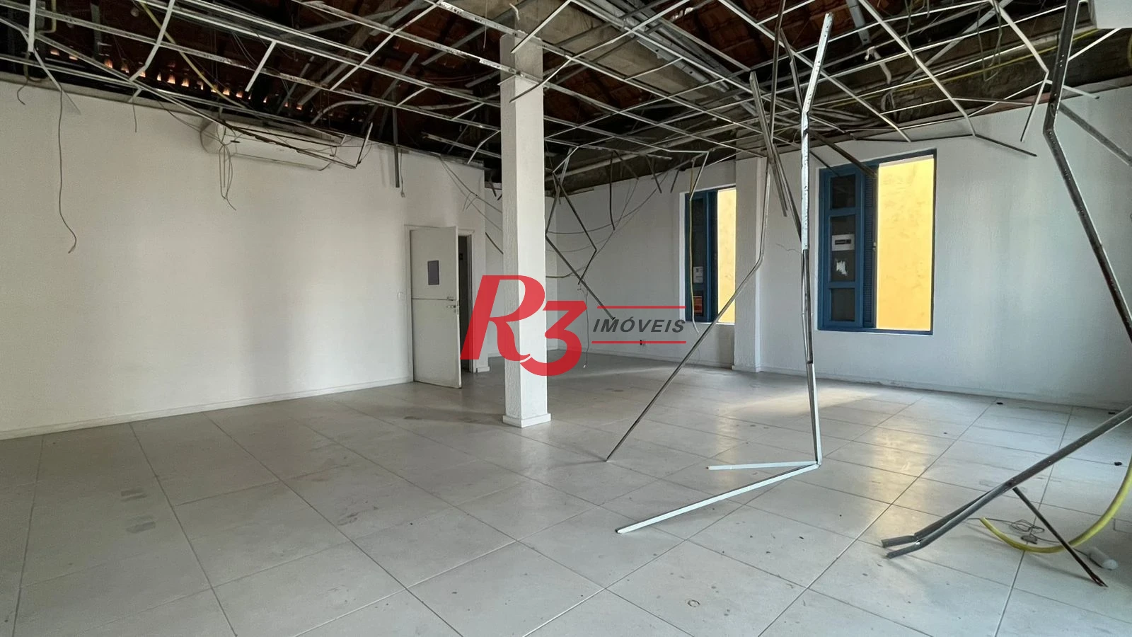Loja para alugar, 272 m² por R$ 18.000,01/mês - Centro - Santos/SP