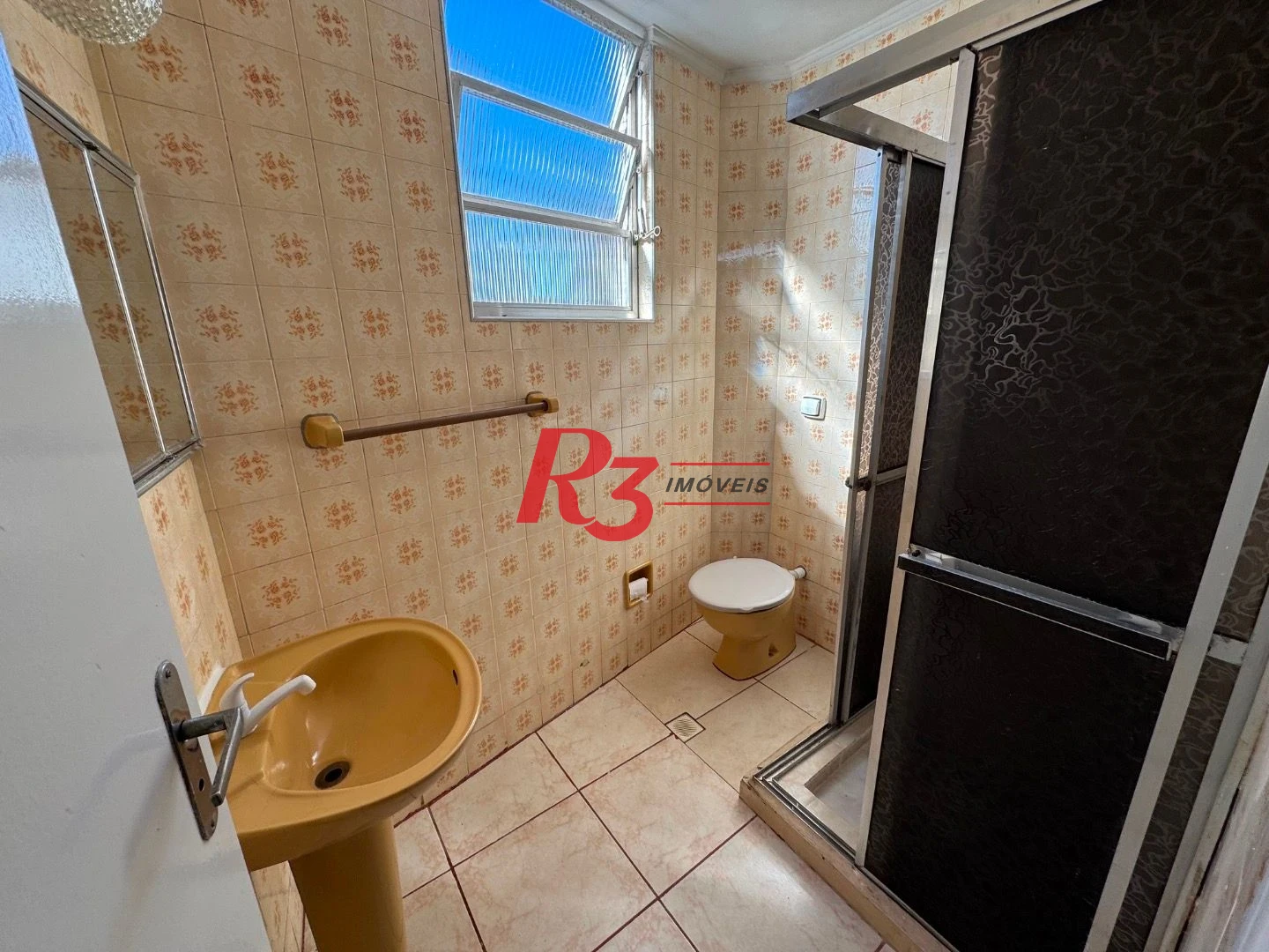 Apartamento com 3 dormitórios para alugar, 100 m² por R$ 3.500,02/mês - Embaré - Santos/SP