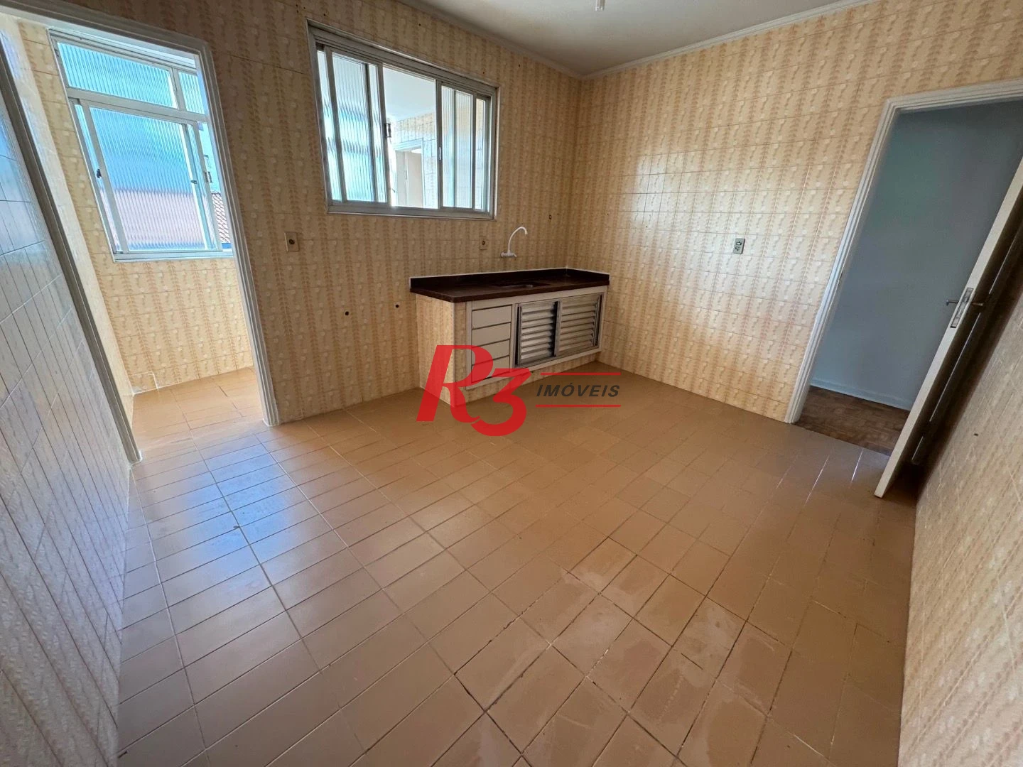 Apartamento com 3 dormitórios para alugar, 100 m² por R$ 3.500,02/mês - Embaré - Santos/SP