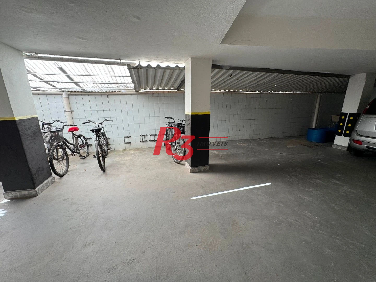 Apartamento com 3 dormitórios para alugar, 100 m² por R$ 3.500,02/mês - Embaré - Santos/SP