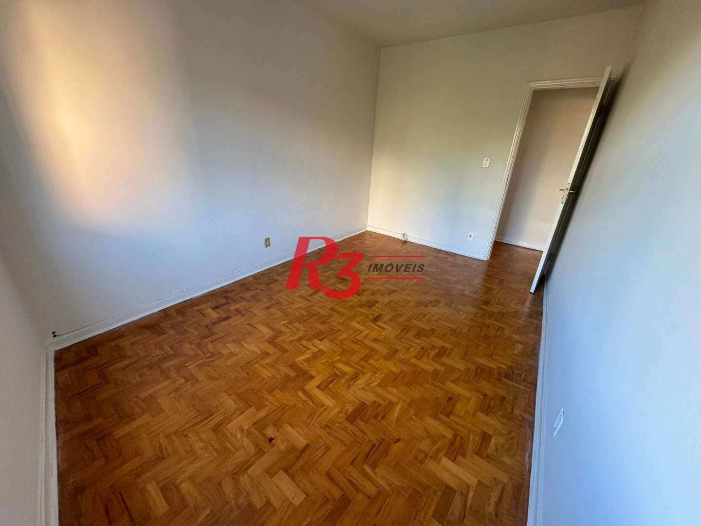 Apartamento com 3 dormitórios para alugar, 100 m² por R$ 3.500,02/mês - Embaré - Santos/SP