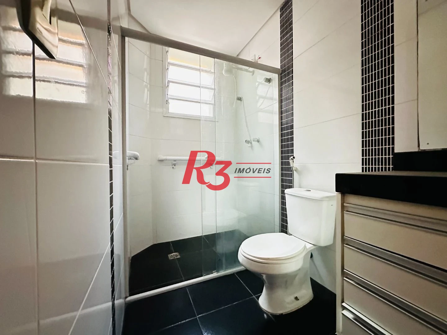 Casa com 3 dormitórios à venda, 120 m² por R$ 1.100.000,00 - Ponta da Praia - Santos/SP
