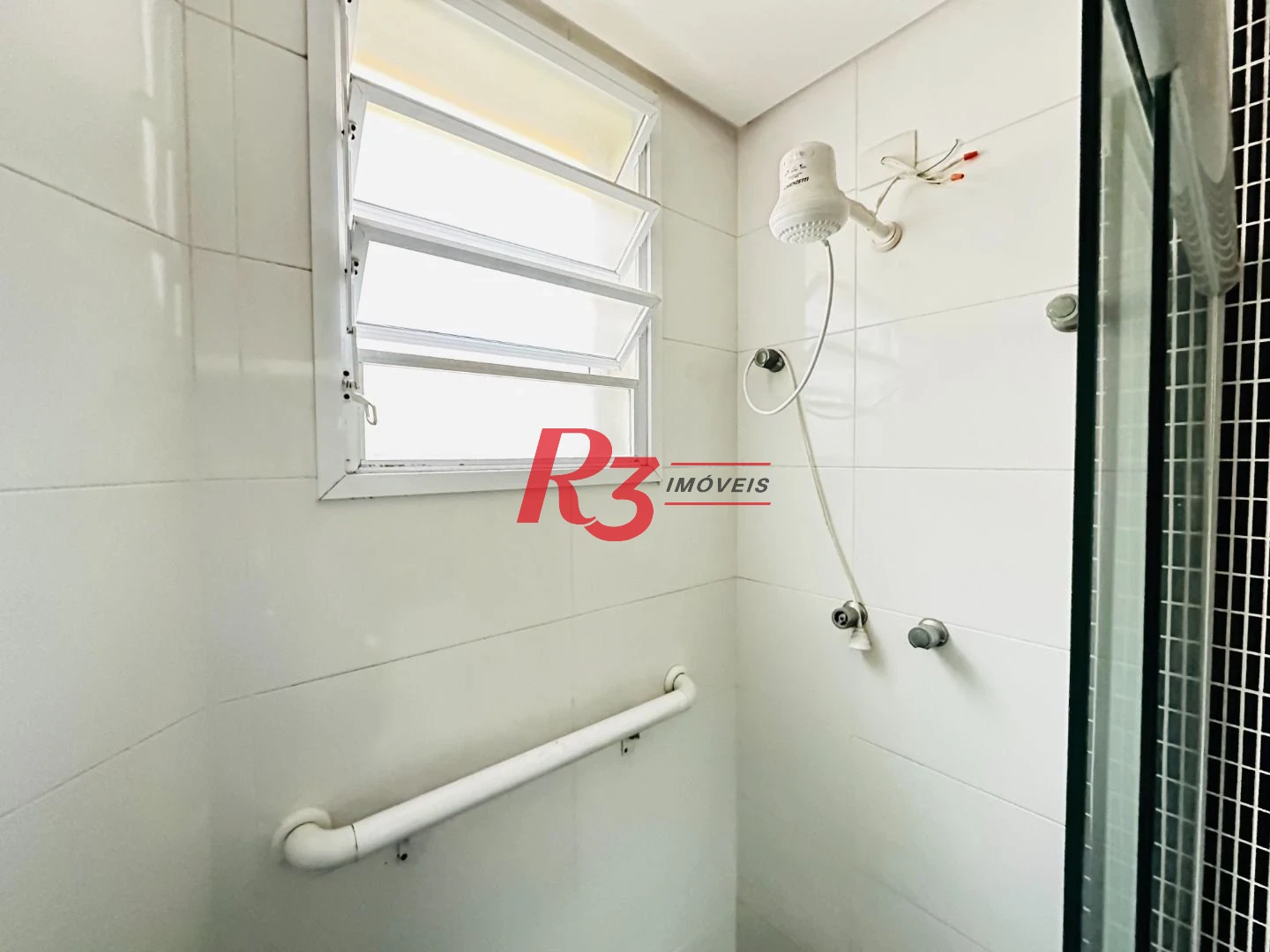Casa com 3 dormitórios à venda, 120 m² por R$ 1.100.000,00 - Ponta da Praia - Santos/SP