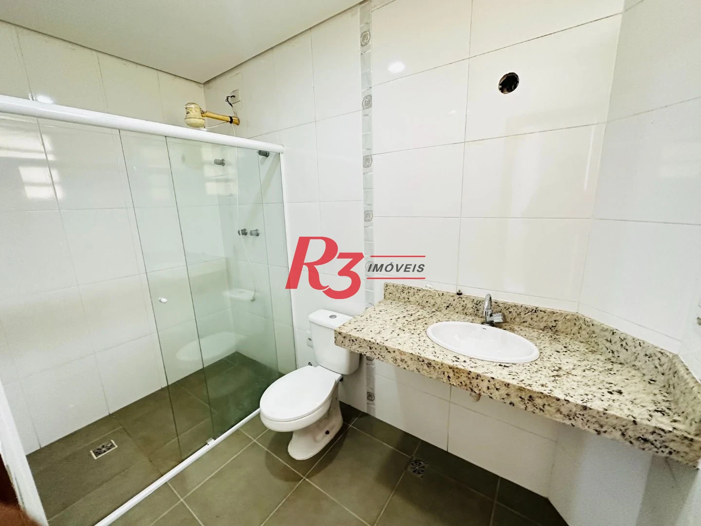 Casa com 3 dormitórios à venda, 120 m² por R$ 1.100.000,00 - Ponta da Praia - Santos/SP