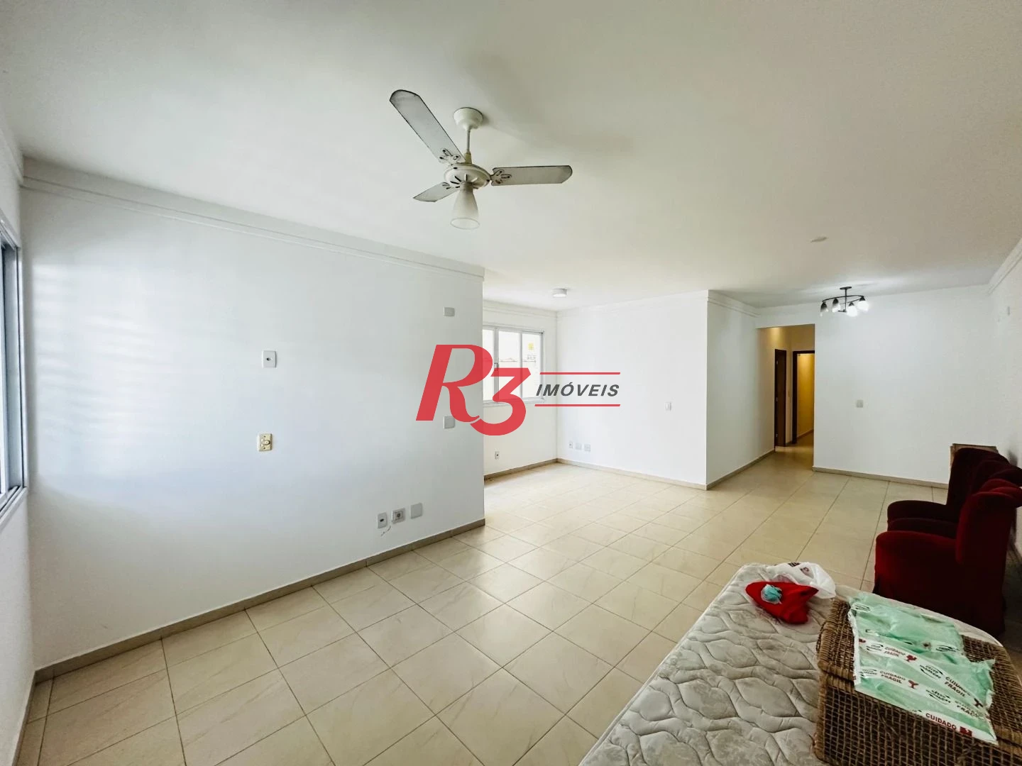 Casa com 3 dormitórios à venda, 120 m² por R$ 1.100.000,00 - Ponta da Praia - Santos/SP