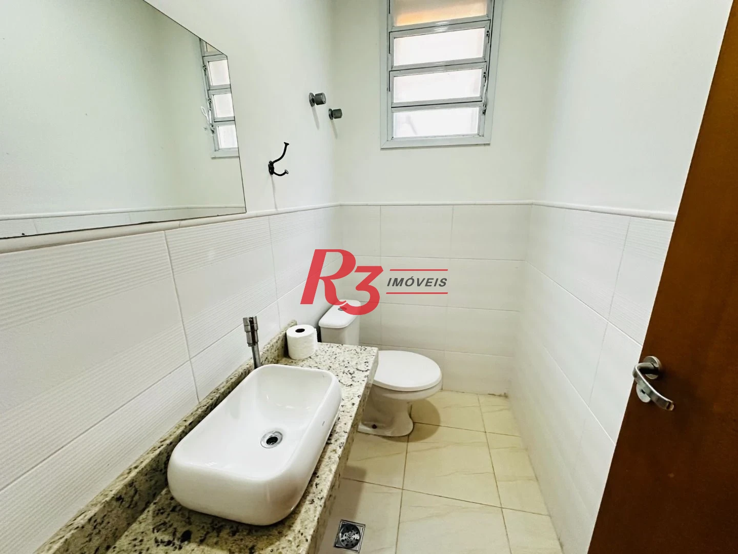 Casa com 3 dormitórios à venda, 120 m² por R$ 1.100.000,00 - Ponta da Praia - Santos/SP
