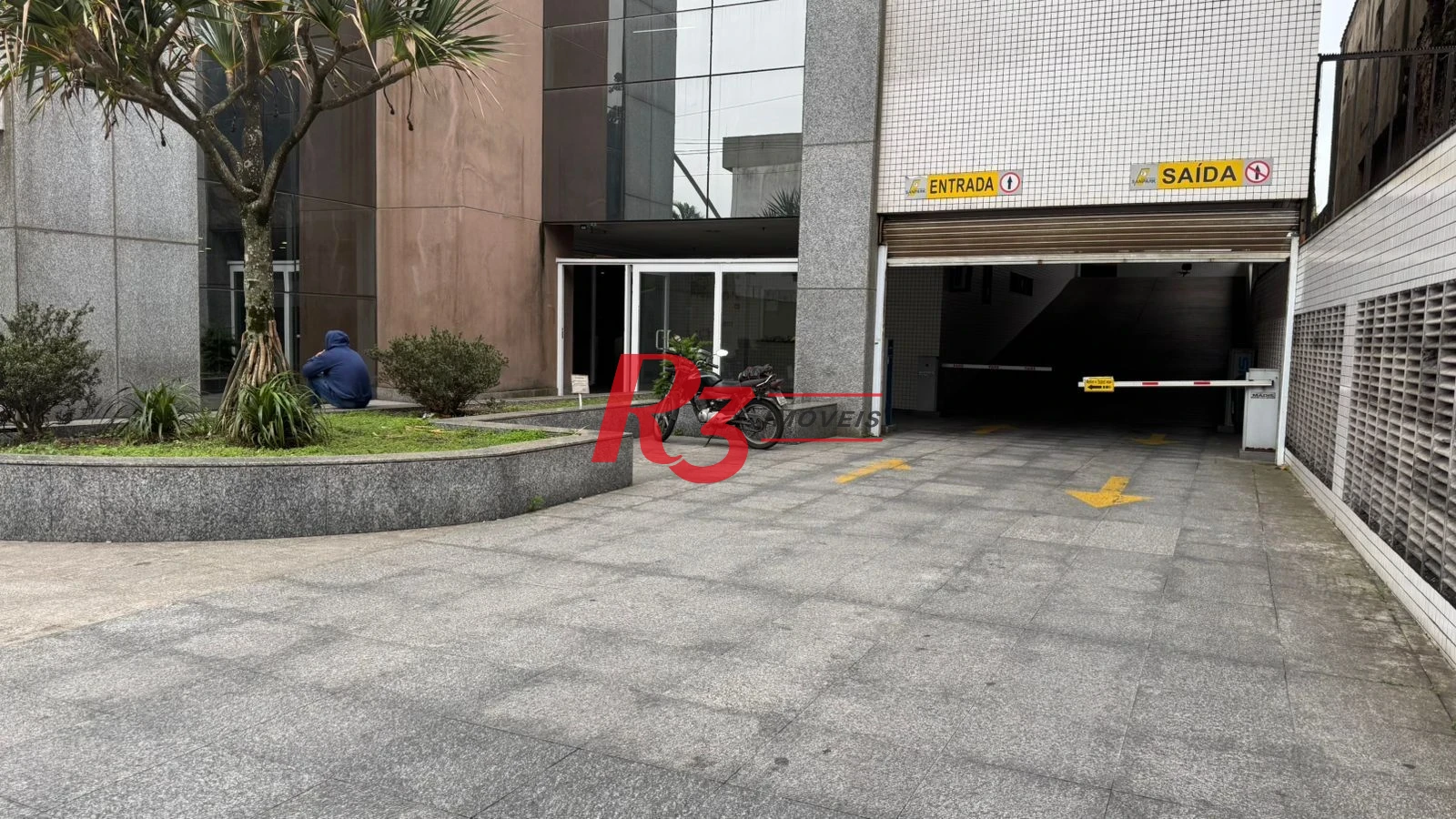 Sala, 94 m² - venda por R$ 800.000,00 ou aluguel por R$ 8.000,00/mês - Centro - Santos/SP