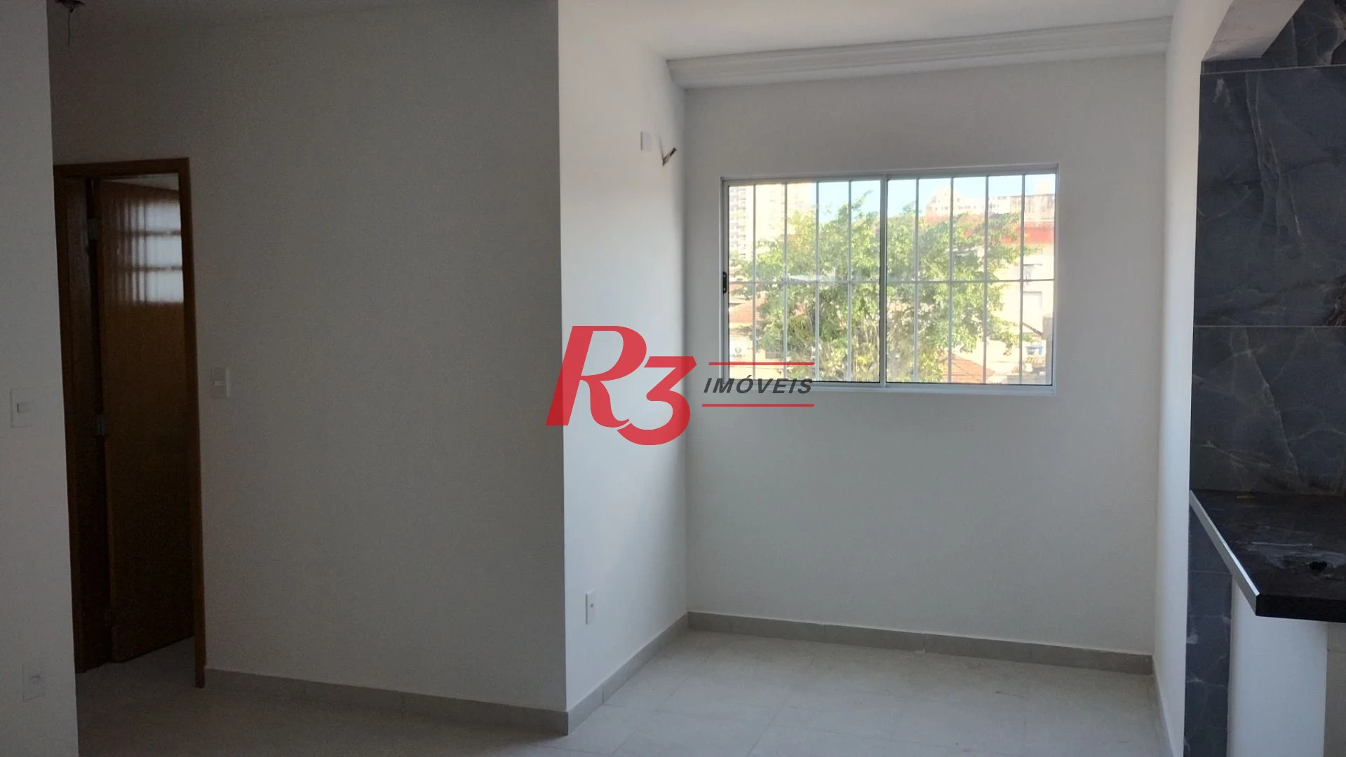 Apartamento com 2 dormitórios à venda, 50 m² por R$ 343.000,00 - Vila Valença - São Vicente/SP