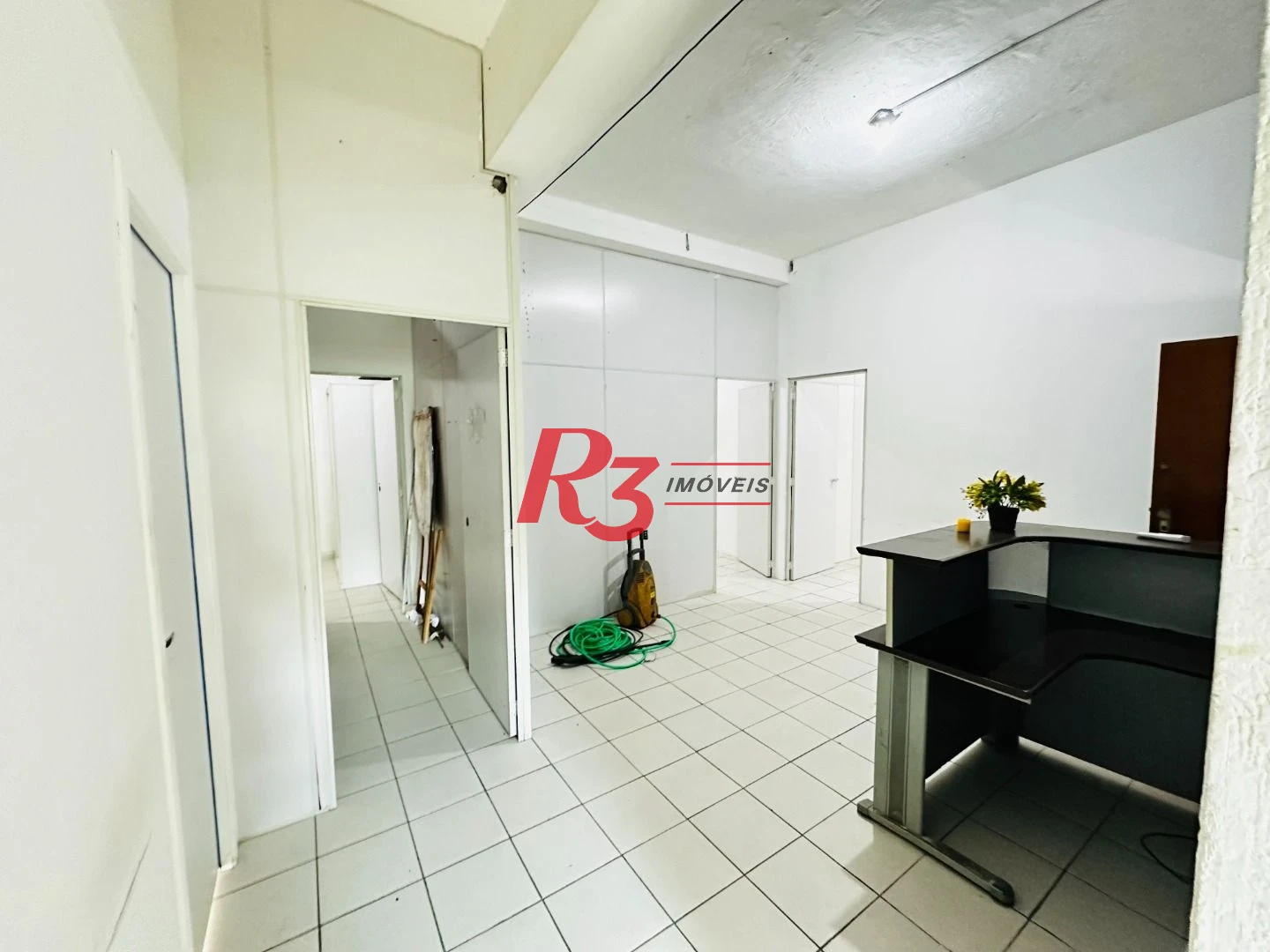 Prédio à venda, 660 m² por R$ 2.800.000,00 - Encruzilhada - Santos/SP